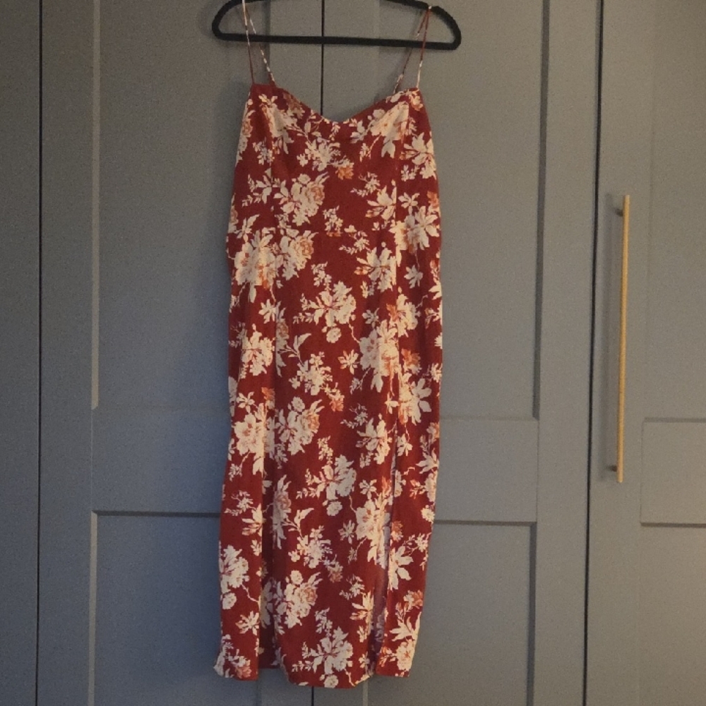Abercrombie & Fitch Rust Red Floral Midi Dress